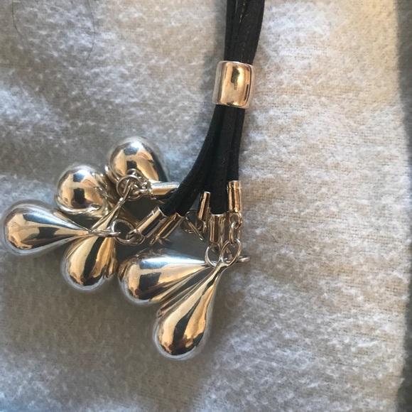 Robert Lee Morris SS & leather adjustable necklace - Picture 2 of 7